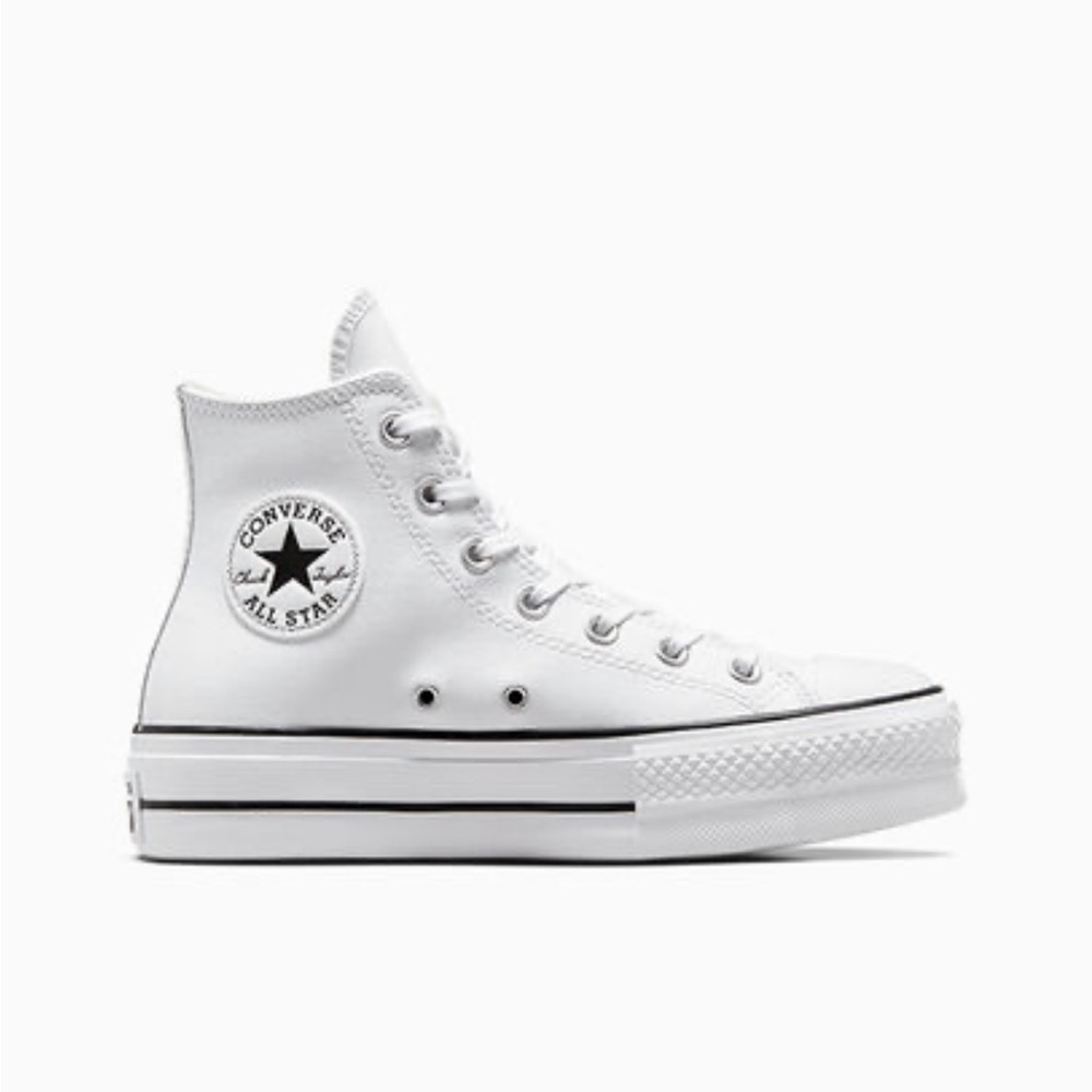Almost new Converse Leather Chuck Taylor All Star Platform High Top Sneaker 9